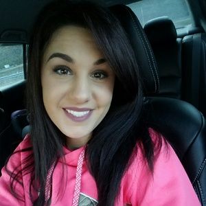 Meet your Posher, Tiffany