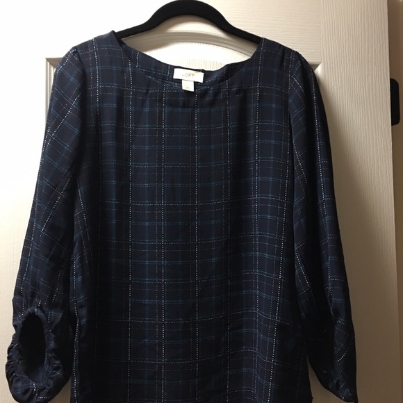 LOFT navy blue plaid pattern! Excellent condition!