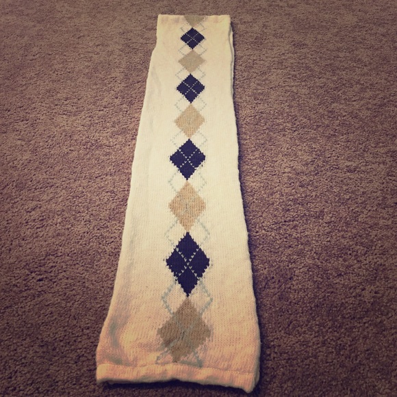 Women's scarf