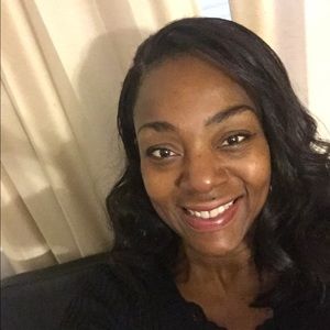 Meet your Posher, Teresa