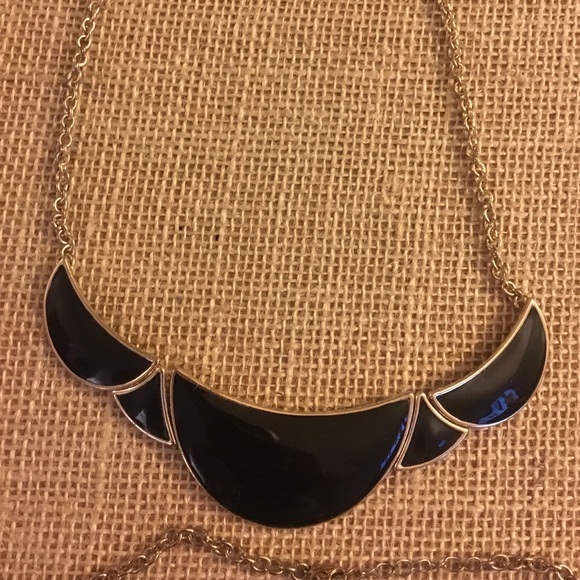 Three necklaces - Picture 2 of 4