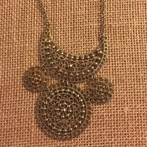 Three necklaces - Picture 4 of 4
