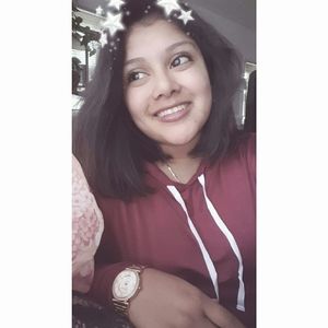 Meet your Posher, Delia