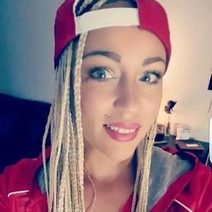 Meet your Posher, Ivana