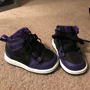 Toddler Nike 4c