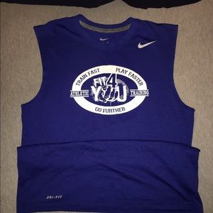 NIKE DRI FIT TANK TOP SMALL & BUNDLE!!
