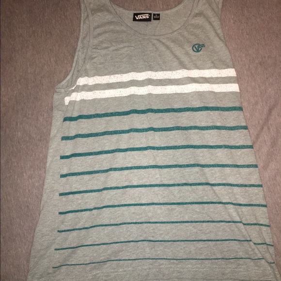VANS TANK TOP LARGE & BUNDLE!!