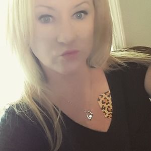 Meet your Posher, Valerie