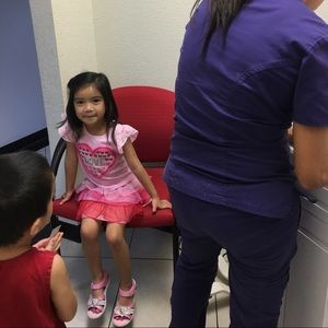 Meet your Posher, Vy