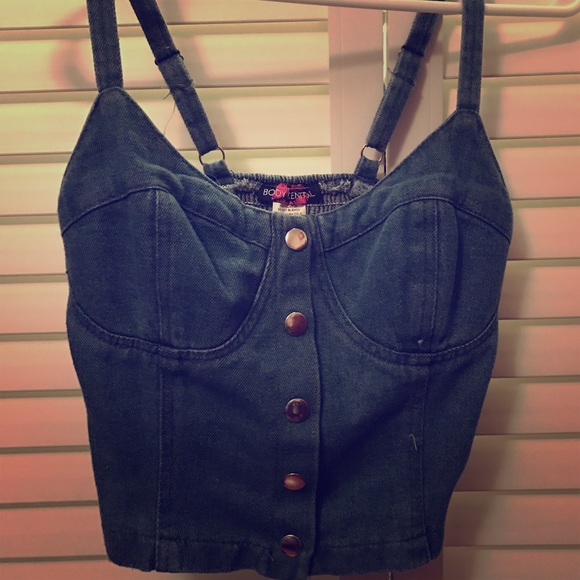 Crop top