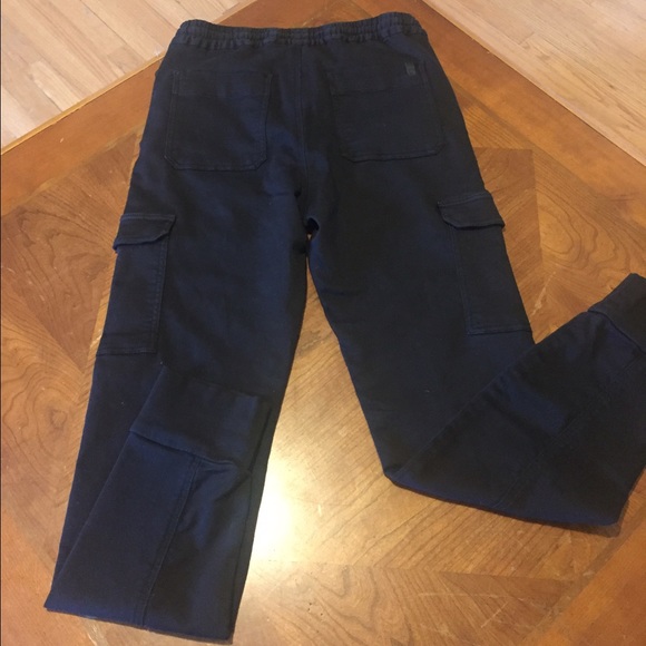 NWT JOE'S Jet Black Cargo Knit Joggers Sz 30 - Picture 4 of 4