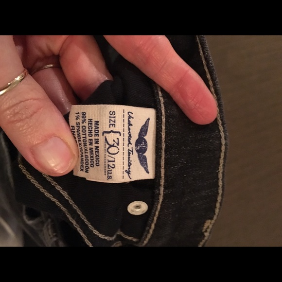 Uncharted Territory jeans - Picture 2 of 3