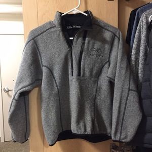 Arc'teryx Gray 3/4 zip Pullover