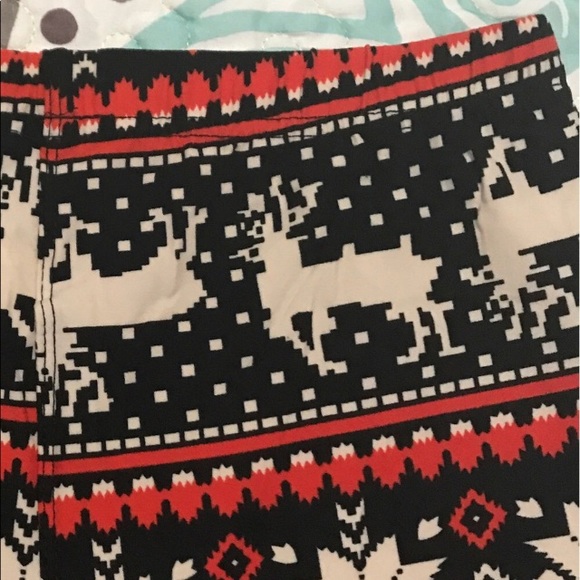 RESTOCKED IN NEW LISTING Holiday Reindeer Leggings - Picture 6 of 7