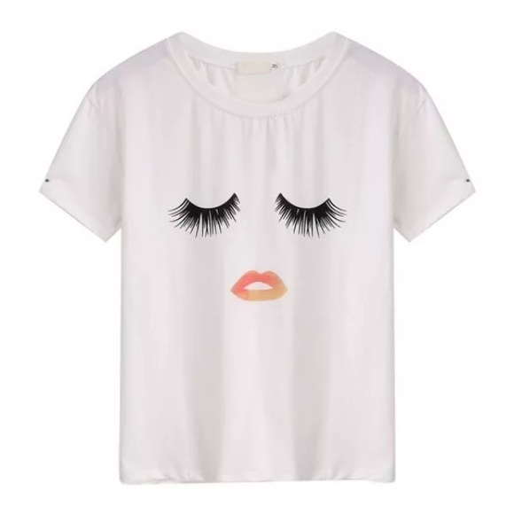 NEW Lovely Lashes and Lips graphic Tee Shirt 🎄🎄🎄🎄🎄. Perfect stocking stuffer - Picture 3 of 5