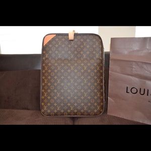 Louis Vuitton Pegase Monogram Suitcase