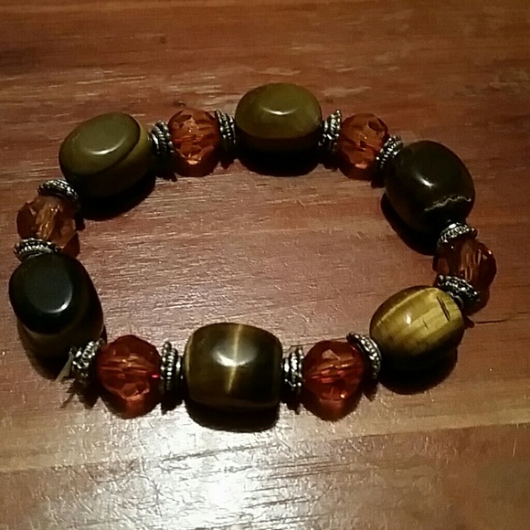 Bracelet