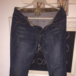 Rich and skinny jeans