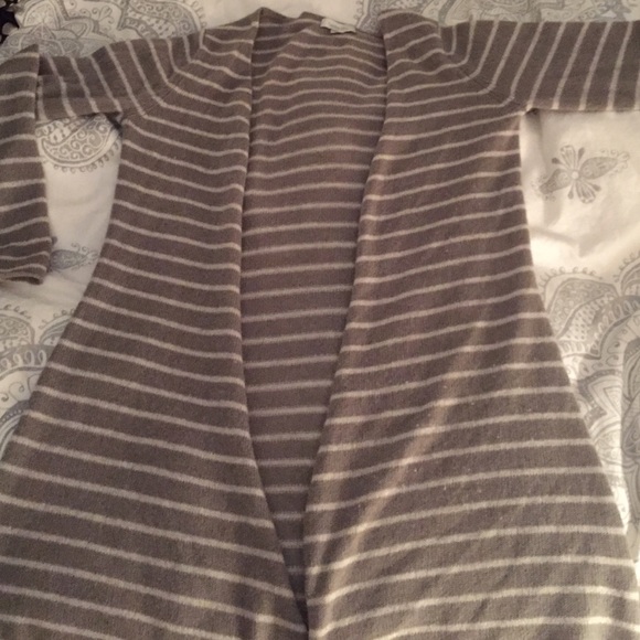 100% cashmere sweater.