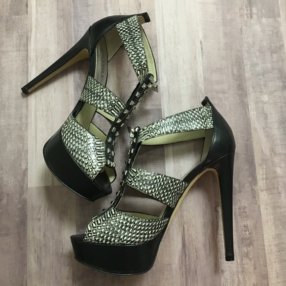 Michael Kors Pumps