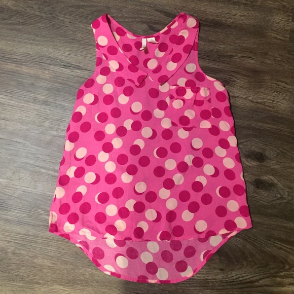 Red camel size small tank