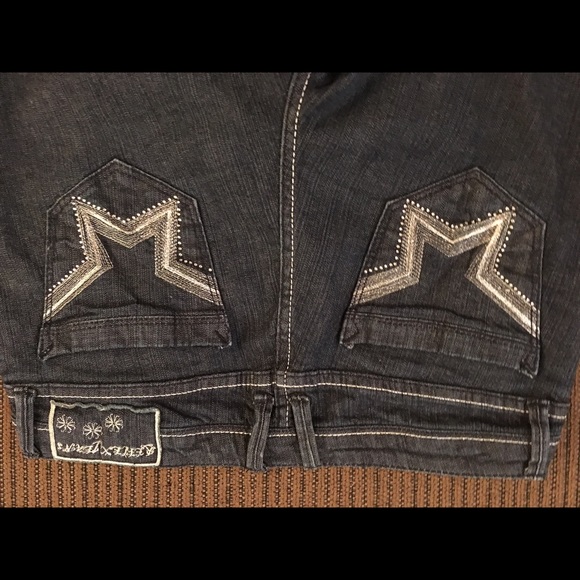 Blue jeans - Picture 3 of 3