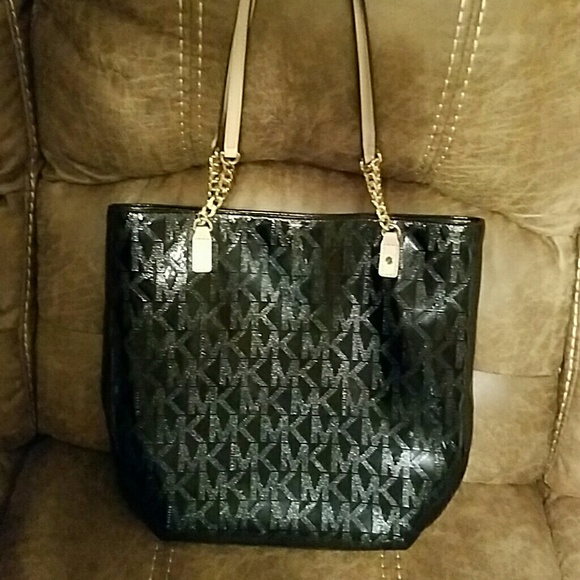 Michael Kors bag