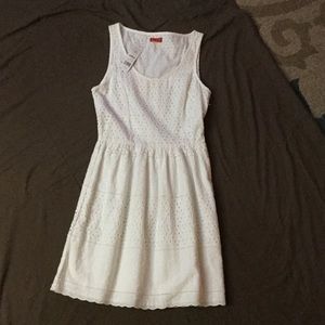 White Elle lace dress size 4