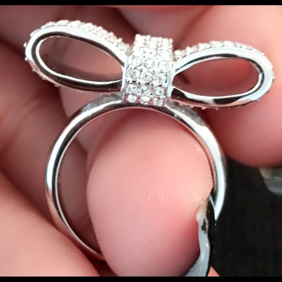 Beautiful ring - Picture 2 of 2