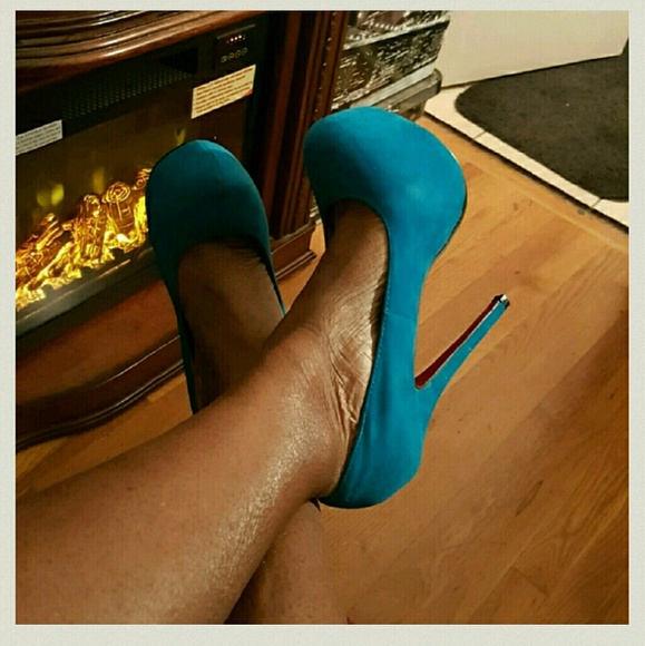 SOLD SOLD SOLD - Picture 3 of 3