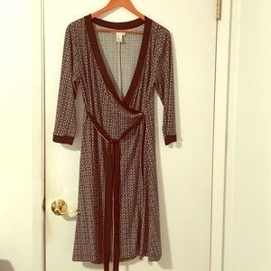 Final price! Max Studio wrap-style dress