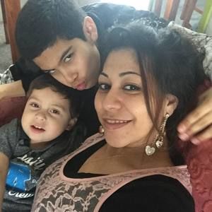 Meet your Posher, Mendoza