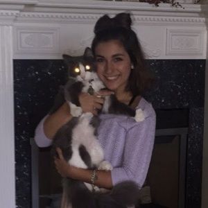 Meet your Posher, Bella