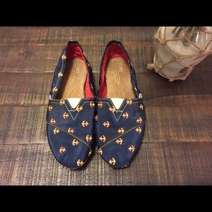 TOMS Anchor Flats