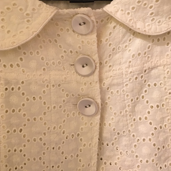 Cream eyelet jacket - Picture 3 of 4