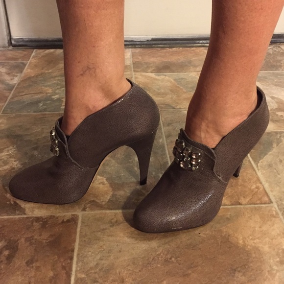 Rebecca  Taylor Ankle Boots. FINAL PRICE!! - Picture 2 of 4
