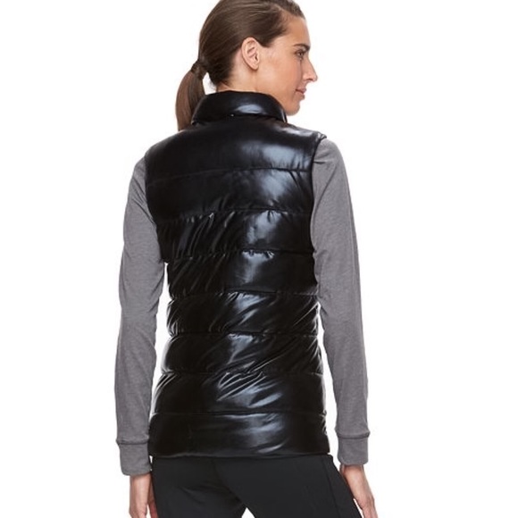 Fila Sport Black Puffer Vest NWT - Picture 3 of 3