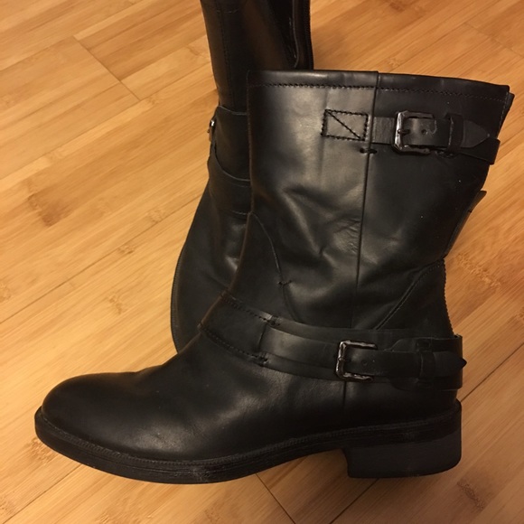 Enzo Angiolini leather boots