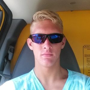 Meet your Posher, Christopher