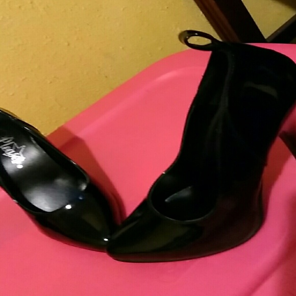 Pleasure Heels