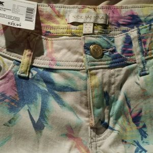 Nicki Minaj 9/10 pants Midrise Jeans multi color