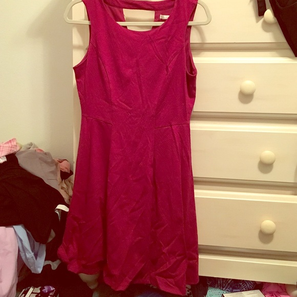 Lauren Conrad maroon dress