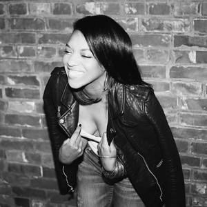 Meet your Posher, Alana