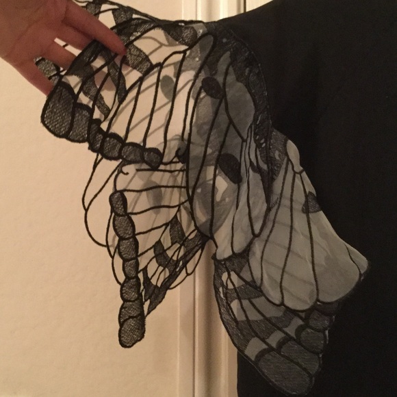 Top - Picture 2 of 2