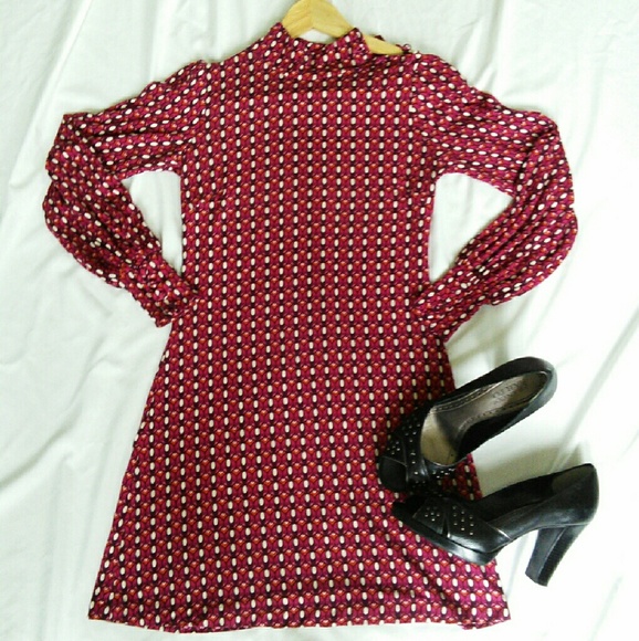 Banana Republic-Burgundy pattern long sleeve dress