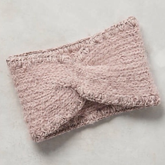 Anthropologie Accessories - LOWEST PRICE✨Anthropologie Head warmer blush