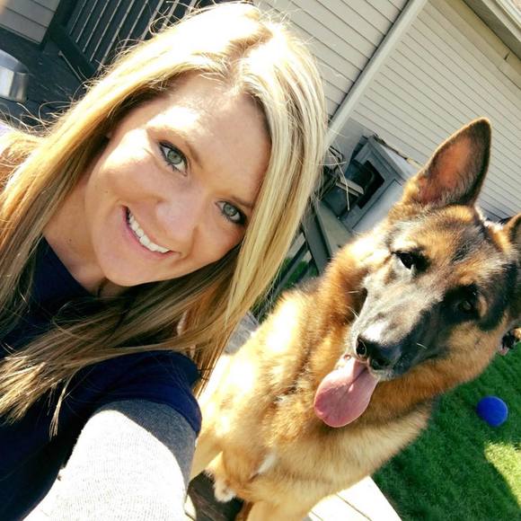 Meet your Posher, Sara