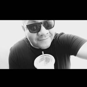 Meet your Posher, Enrique