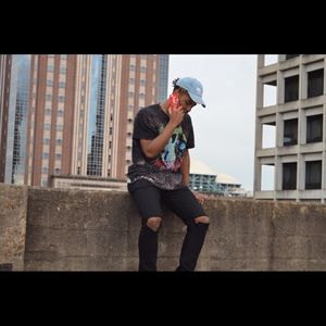 Meet your Posher, Kam