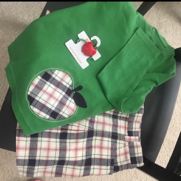 Gymboree outfit and hair accessory